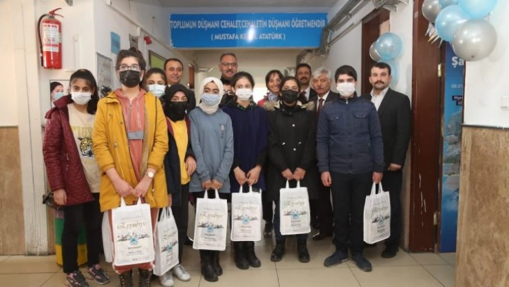 Kahraman gencin ismiyle kütüphane açıldı