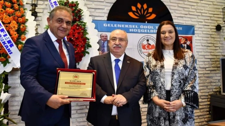 Kamu çalışanları Çiftçi'yi en başarılı başkan seçti