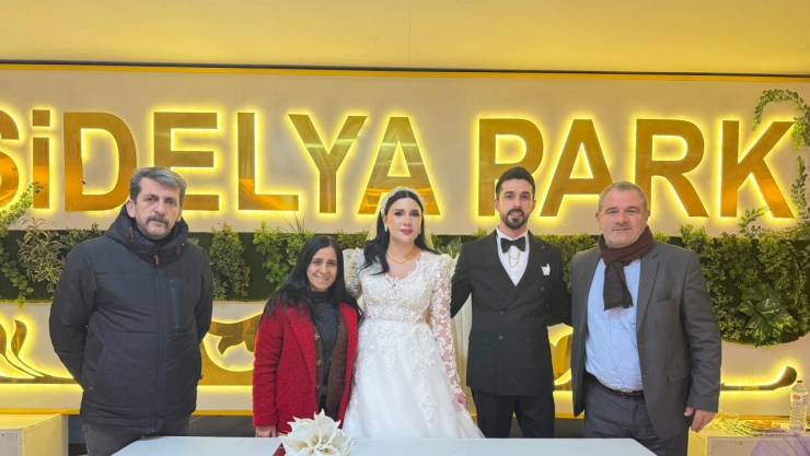 Karaköse ve Gül Ailelerinin Mutlu Günü