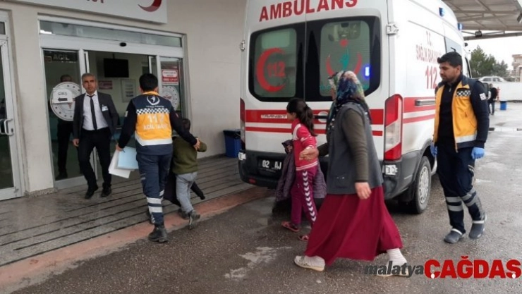 Karbonmonoksit gazından etkilenen 4 kişi hastaneye kaldırıldı