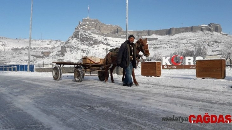 Kars yeniden beyaz gelinliğini giydi