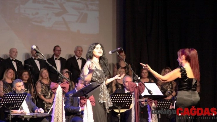 Kartal Belediyesi TSM Korosu'ndan muhteşem konser