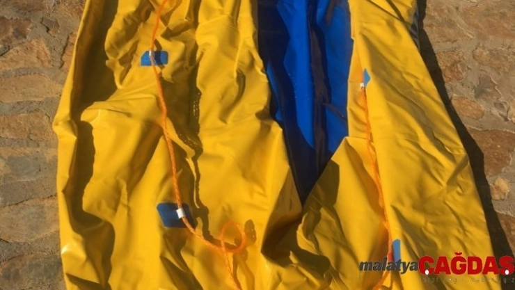 Kaş'ta 9 kaçak göçmen yakalandı