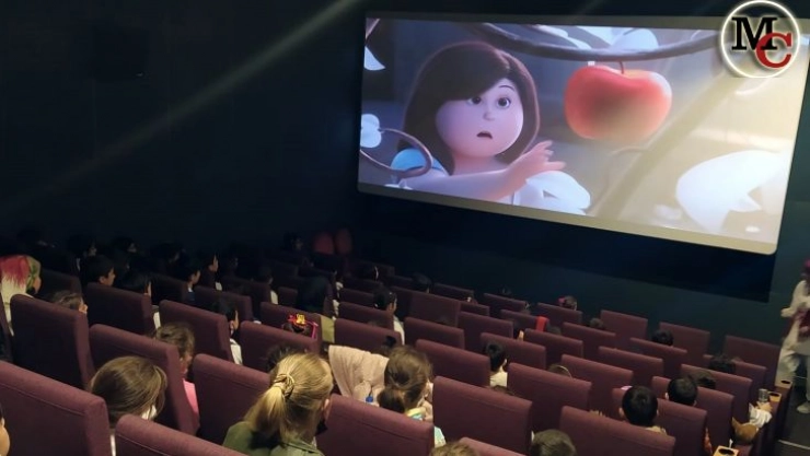 Kasım'da 700 çocuk sinema ile buluştu