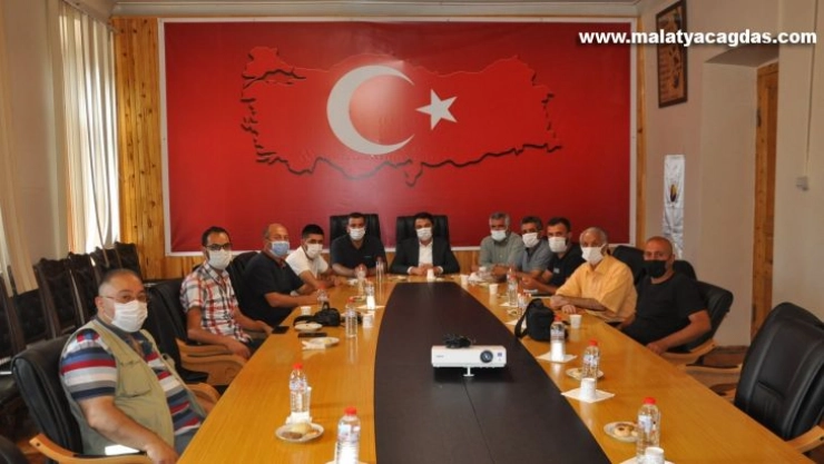 KATSO Başkanı Alibeyoğlu, gazetecileri unutmadı