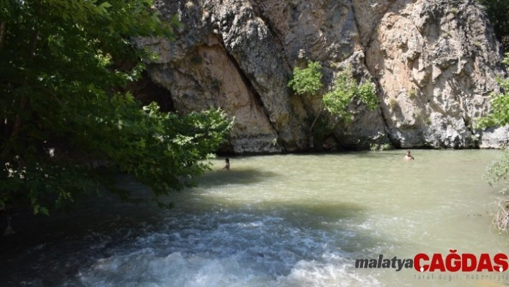 Kayaarası Kanyonu'na ilgi her geçen gün artıyor