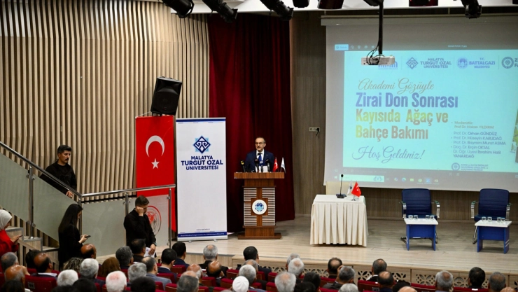 Kayısıda ağaç ve bahçe bakımı toplantısı