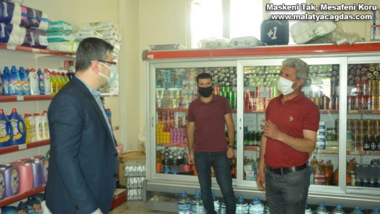 Kaymakam Uçar, esnaflarla bir araya geldi