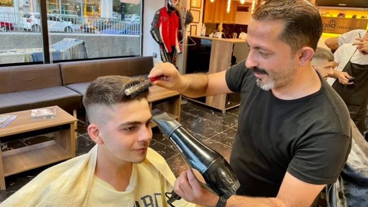 Kayseri'de berber,  kuaför ve güzellik salonlarının kapalı olacağı günler belli oldu