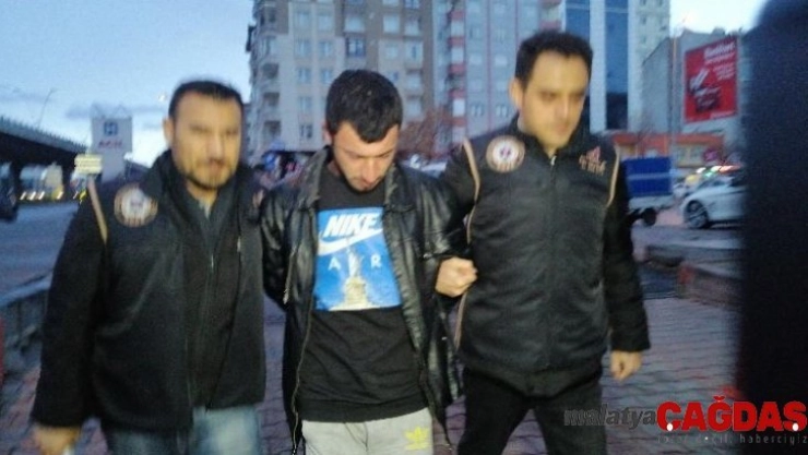 Kayseri'de yılbaşı öncesi DEAŞ operasyonu: 9 gözaltı