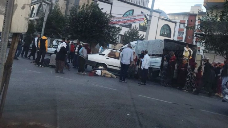 Kazada yaralılar yol ortasında yardım bekledi