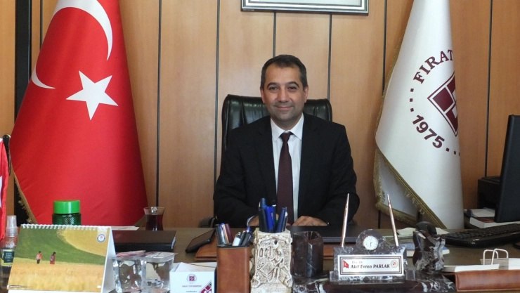 Keban MYO Müdürü olarak atanan Parlak göreve başladı