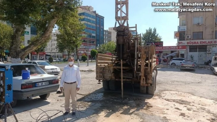 Kent meydanı projesinin ilk adımı atıldı