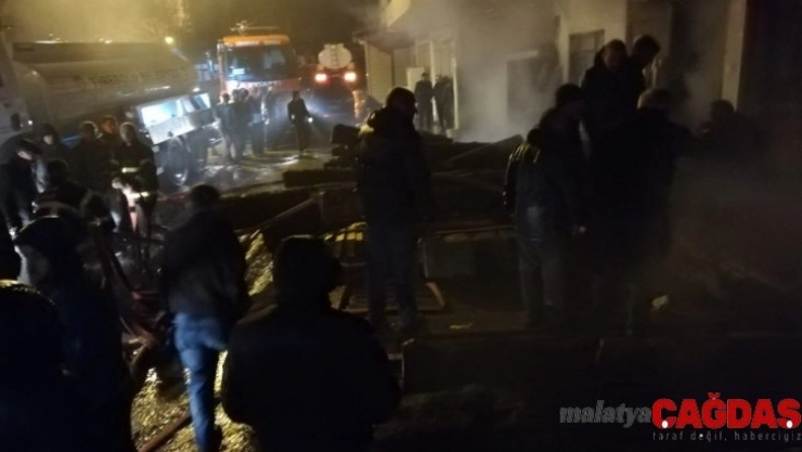 Kereste atölyesinde çıkan yangın korkuttu