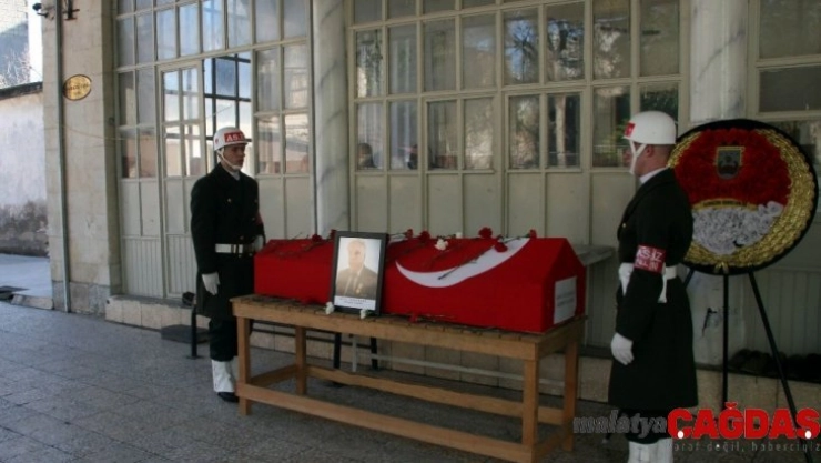 Kıbrıs Gazisi devlet töreniyle son yolculuğuna uğurlandı