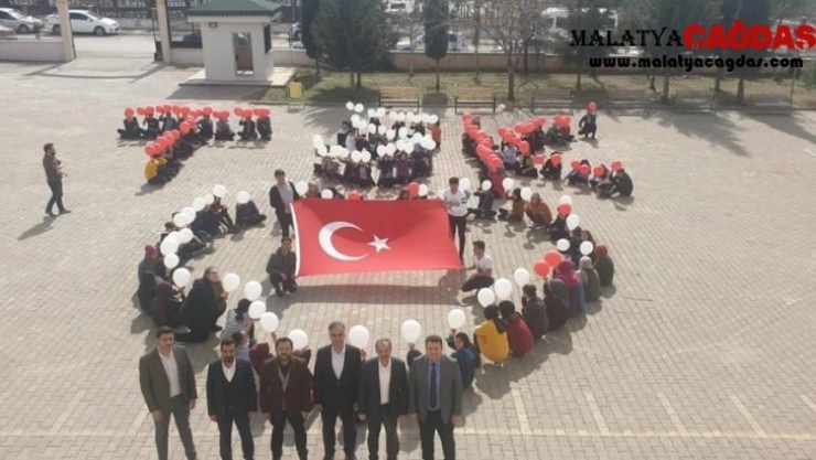 Kılınç Kahtalı öğrencilerle buluştu