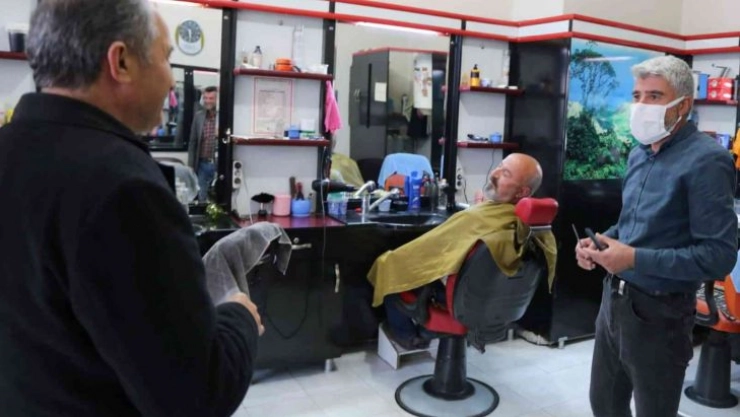 Kılınç, Karapınar Caddesi esnafıyla bir araya geldi