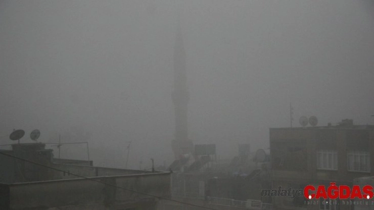 Kilis'te yoğun sis etkili oldu