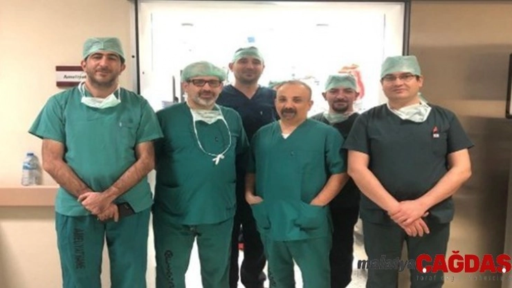 Koklear İmplant (Biyonik Kulak) ameliyatı gerçekleştirildi