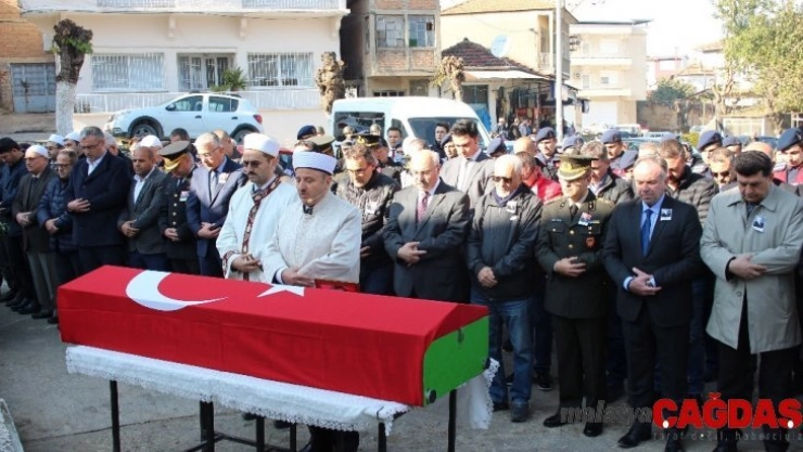 Kore Gazisi Yapıcı son yolculuğuna uğurlandı