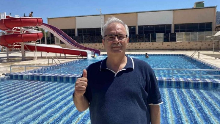 Kozan Belediyesi atıl havuzu yeniledi