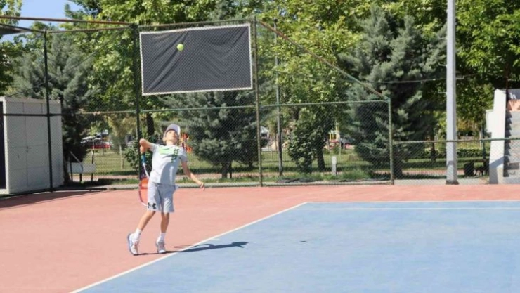 Küçükler Tenis Türkiye Şampiyonası tamamlandı
