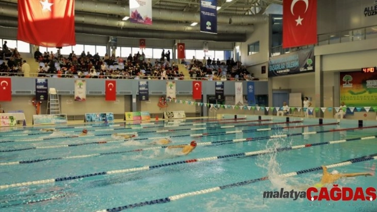 Kurtuluş kupasında 8'inci kez start verildi