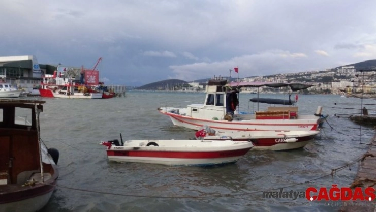Kuşadası'nda fırtına