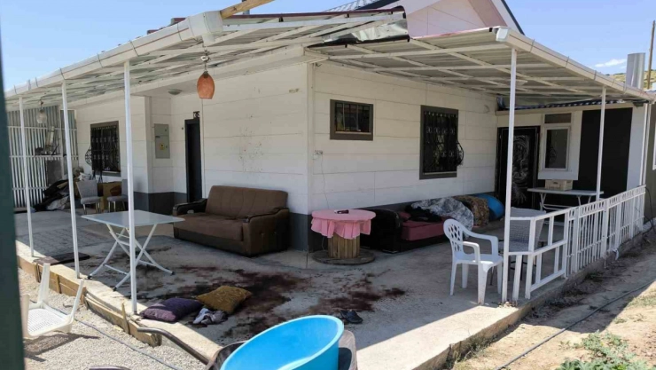 3 aile ferdini öldüren sanığa 3 kez ağırlaştırılmış müebbet