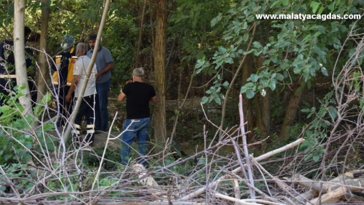 Dere yatağında erkek cesedi bulundu
