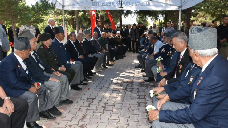 Malatya'da Gaziler Günü nedeniyle tören düzenlendi