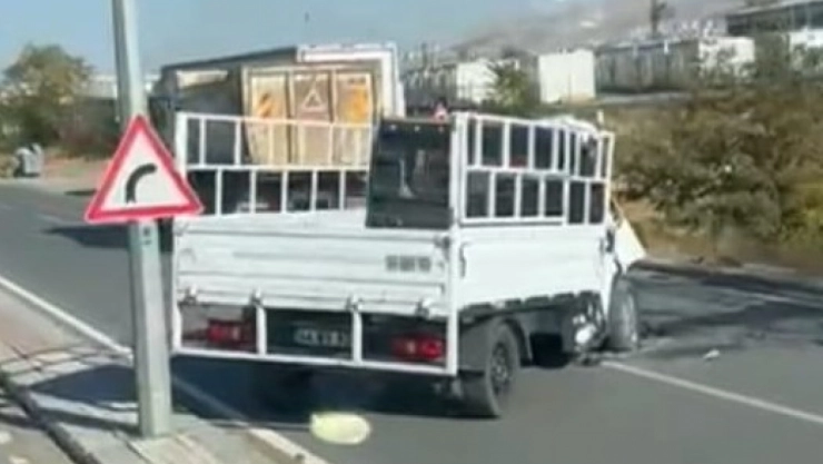 Malatya'da hafriyat kamyonu ile kamyonet çarpıştı: 1 ölü