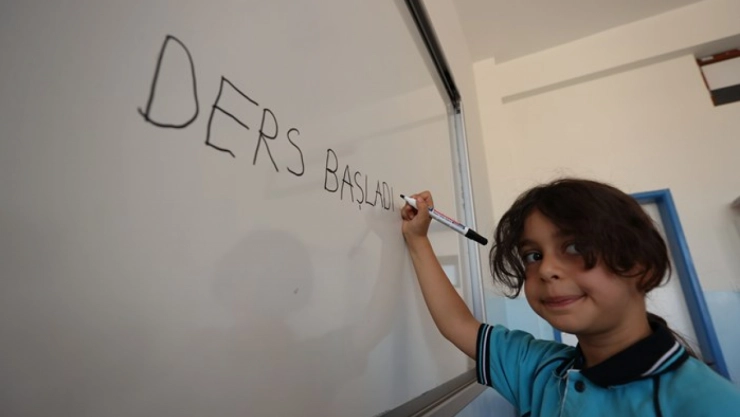 Malatya'da İlk Ders Zili Çaldı