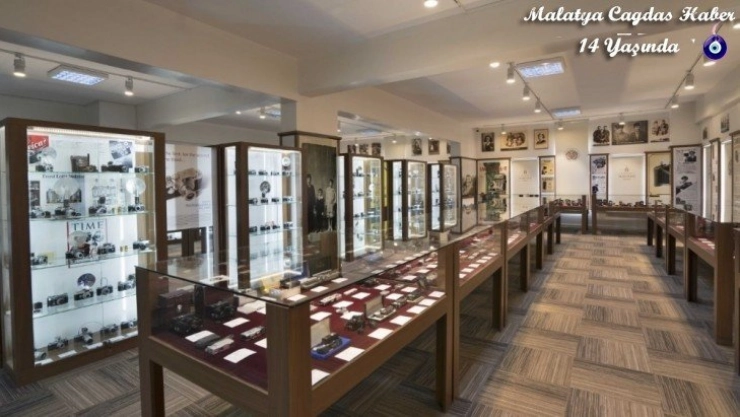 Fotoğraf Makinesi Müzesi tekrar ziyarete açıldı