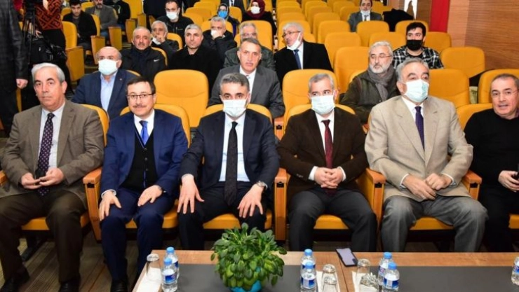 Malatya'nın lojistik merkezi olma potansiyeli panelde ele alındı