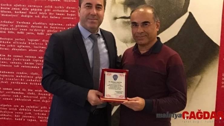 Manavgat Emniyet Müdürü Özgönül'den, Gazipaşa Emniyet Müdürü Akbıyık'a plaket
