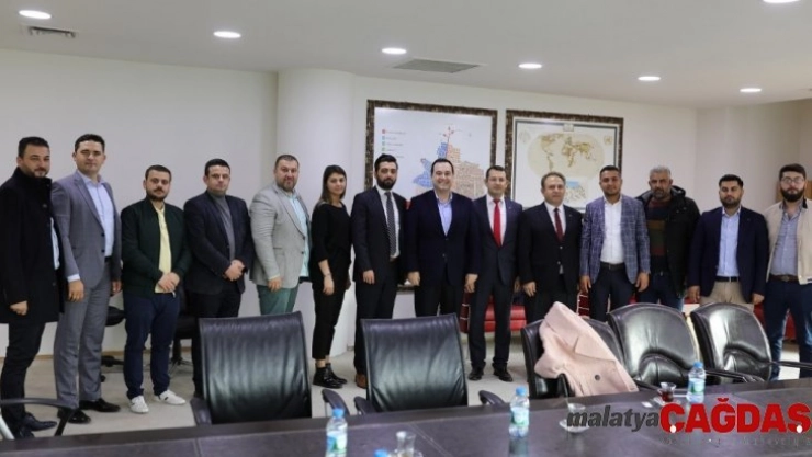 Manisalı genç girişimciler Akhisar'da buluştu