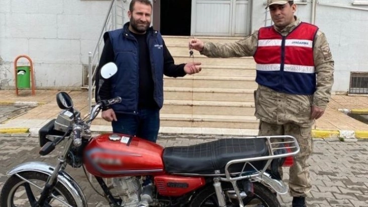Mardin'de 12 yıl önce çalınan motosiklet bulundu