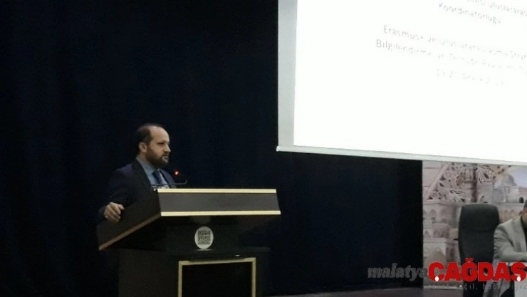 MAÜ'de uluslararasılaşma stratejilerinde tecrübe paylaşımı çalıştayı