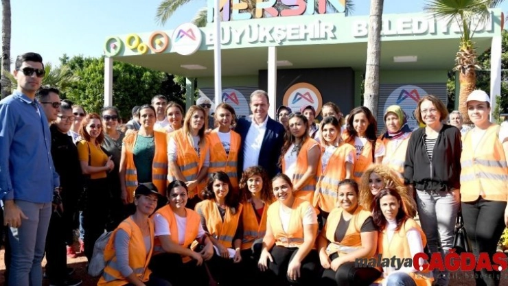 Mersin Büyükşehir Belediyesi'nde toplu iş sözleşmesi imzalandı