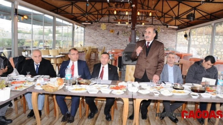 Mersin'deki fırıncılar sorunlarına çözüm arıyor