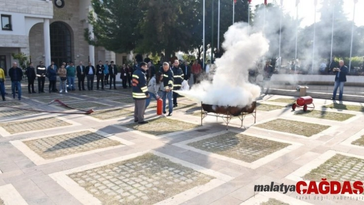 Mersin Üniversitesi'nde yangın tatbikatı