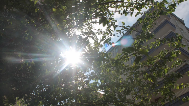 Meteoroloji'den sağanak ve sıcak hava uyarısı