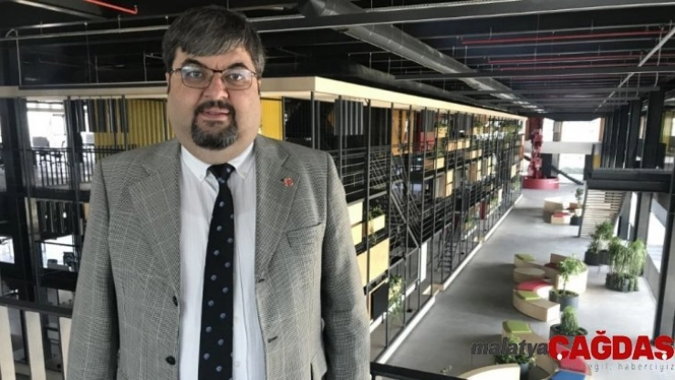 MEÜ Kariyer Merkezi, KKTC'de üniversite ve kurumlarla buluştu