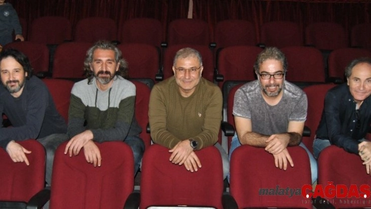 Mezitli Belediyesi Oda Tiyatrosundan yeni oyun