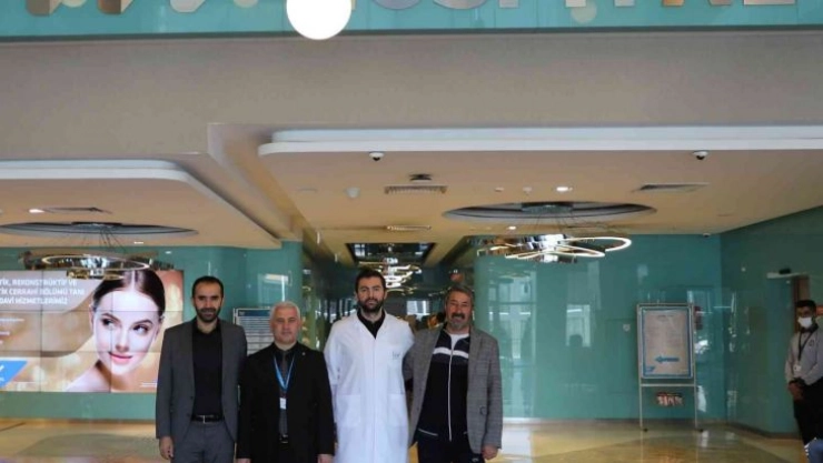 Mikro cerrahi teknikle bel fıtığını yendi