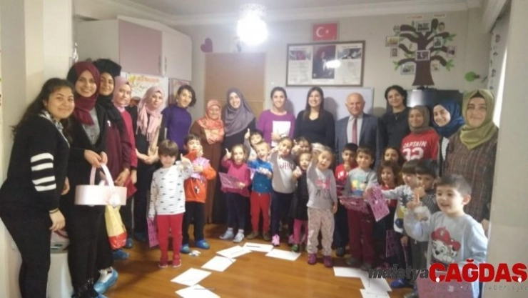 Milaslı miniklere 'Gençlerimizden Geleceğimize Sevgi Damlacığı' etkinliği