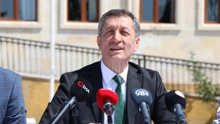 Milli Eğitim Bakanı Selçuk, Okullarımızdaki her şey eğitimin bir parçasıdır