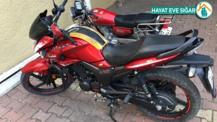 Motosiklet hırsızları tutuklandı