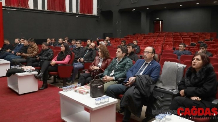 Mudanya Belediyesi'nden belediyelerin veterinerlik personeline eğitim